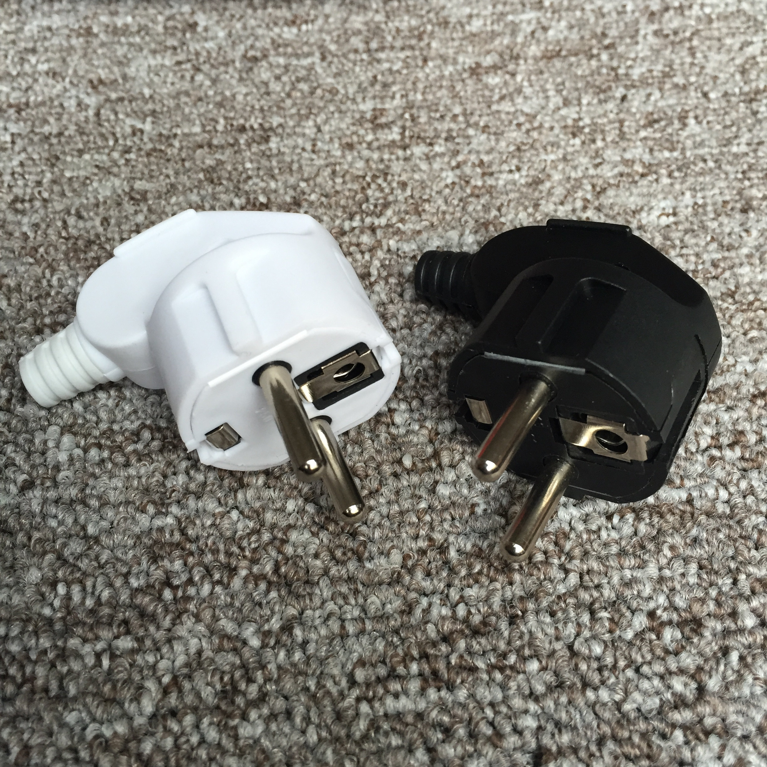 法国德国俄罗斯韩国荷兰葡萄牙电源插头接线两孔圆脚可拆式16a