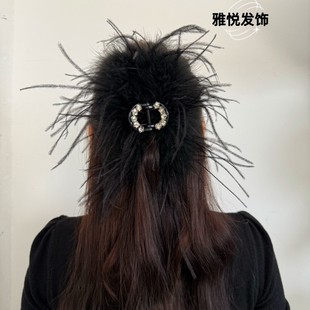高级感秋冬四倍毛量新款点钻羽毛抓夹女后脑勺蓬松显发量气质发饰