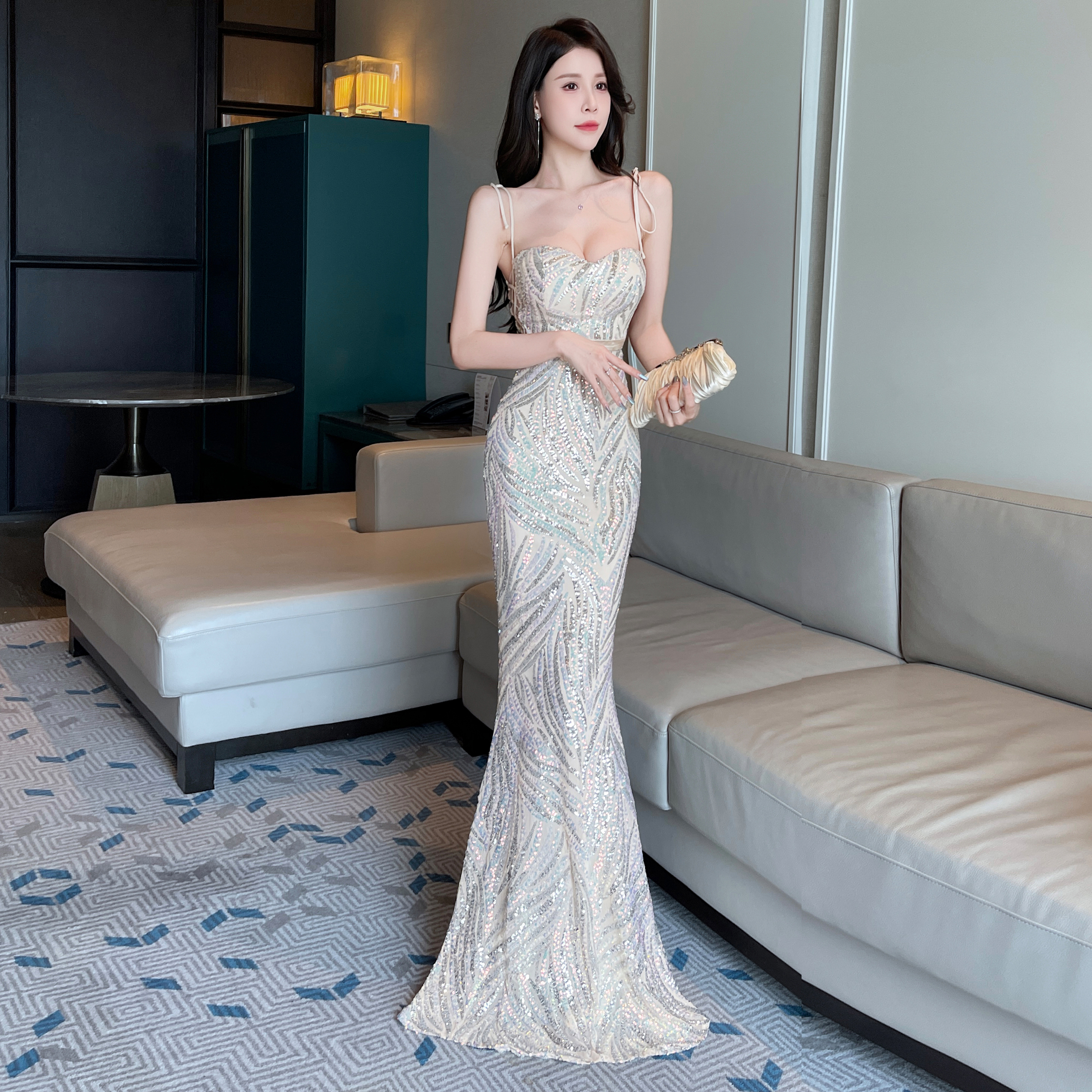 高级感轻奢气质名媛晚礼服