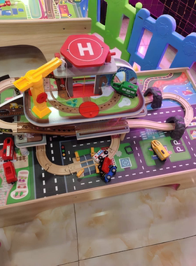 儿童益智亲子互动桌面拼装轨道榉木92PCS小火车轨道 游戏套装玩具