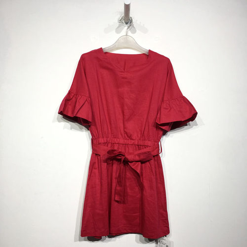 乔系列 D82524 时尚连衣裙品牌女装折扣