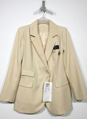 朗色系列 D95821 时尚西装外套品牌女装折扣