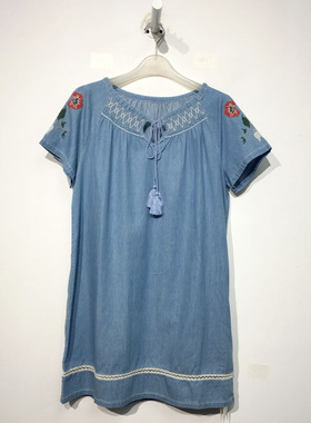 M系列 D88349 时尚连衣裙品牌女装折扣 切