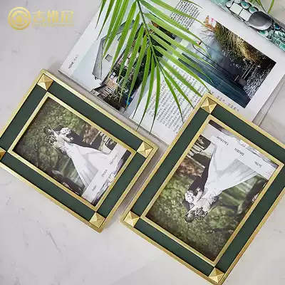 Photo frame set-up American photo ornaments light luxury modern simple copper frame 6 inch copper decorations wedding room photo studio metal