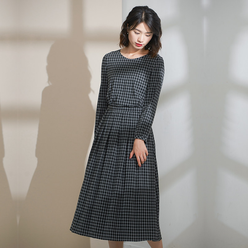 北京瓷片文艺后背系扣格子连衣裙