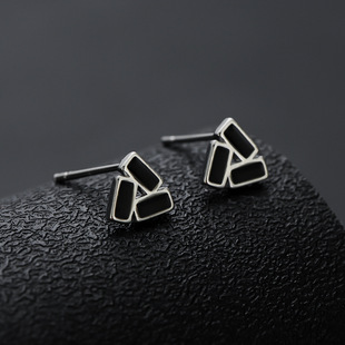 耳环简约百搭高级感抗过敏配饰饰品 耳钉男几何三角滴油设计感时尚
