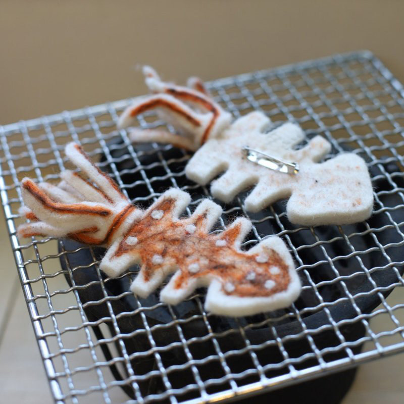 羊毛毡 戳戳乐 烤鱿鱼胸针 简单手工DIY材料包可爱食物礼物送工具