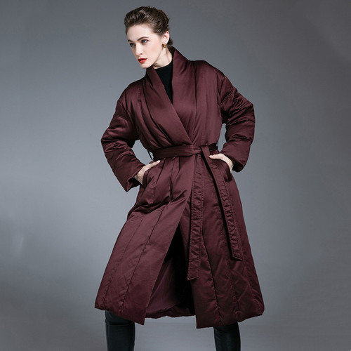 高端品牌羽绒服女加厚保暖中长款