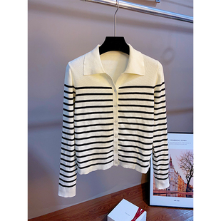 *禾粉苾入!经典黑白条纹~秋季新款超细棉条纹翻领针织开衫女
