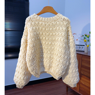 粗针手工编织毛衣女套头宽松慵懒风短款圆领灯笼袖秋冬加厚针织衫