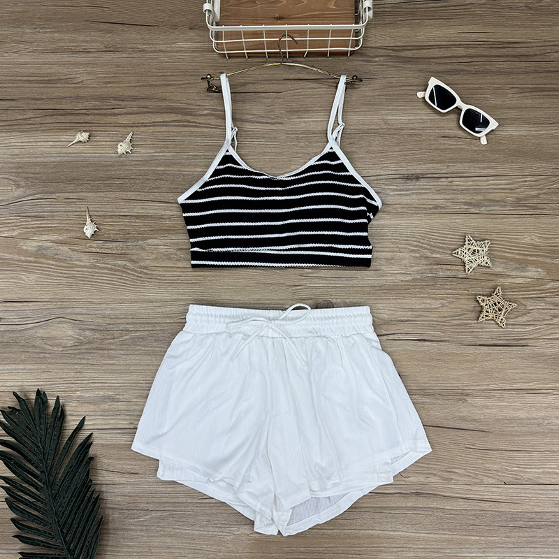 ins复古分体泳衣女条纹显瘦纯欲小胸性感辣妹遮肉沙滩度假泳装,运动/瑜伽/健身/球迷用品,分体泳衣,淘宝优惠券,粉丝福利购,淘宝优惠卷