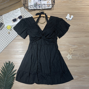 宽松性感ins海边泳装 短袖 超仙遮肚显瘦连体裙式 泳衣女微胖mm大码