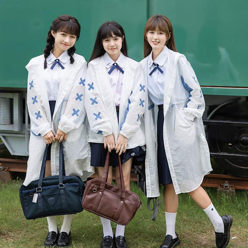 中牌制服馆 设计感防晒服2024夏连帽开衫宽松上衣潮学院风JK制服