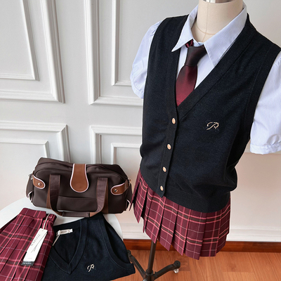 刺绣多色针织背心开衫jk制服中牌