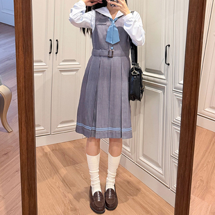 中牌制服馆原创灰色竖条纹背心裙套装 泽宇