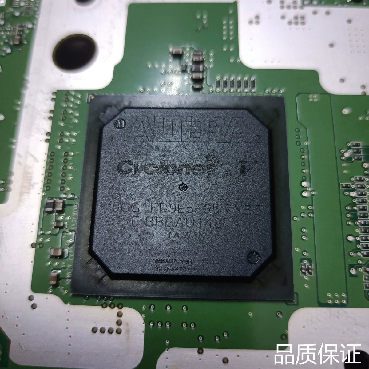 适配阿特拉Cyclone V芯片，型号5CGTFD9E5F351议价
