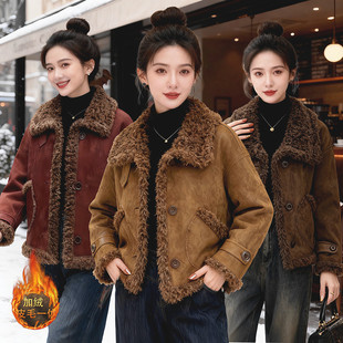 翻领鹿皮绒棉服短款 时尚 洋气妈妈装 新款 皮毛一体羊羔毛外套女冬装