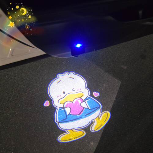 贝克鸭Pekkle卡通礼物车载好物充电无线迎宾灯车门投影氛围门灯