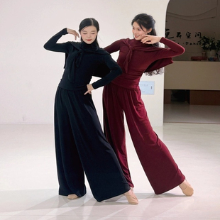舞蹈练功服女秋冬新款半高领现代舞套装日常可穿飘逸古典舞训练服