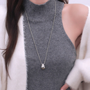 Z小姐 卫衣毛衣链休闲百搭轻奢配饰 极简风水滴吊坠项链女秋冬长款