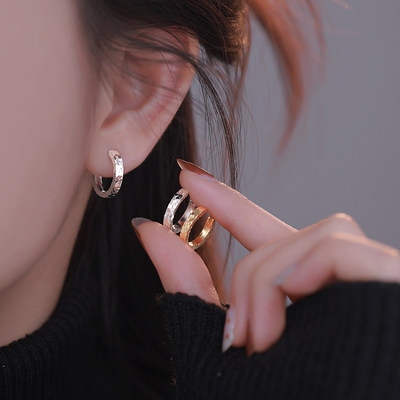 Z小姐999银碎冰冰耳圈