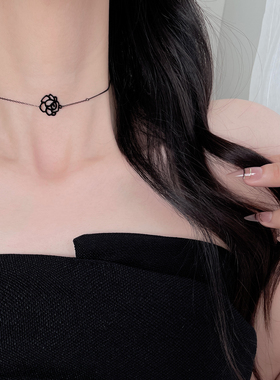 Z小姐925银黑色玫瑰花颈链女