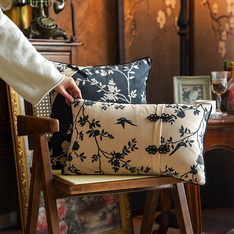 中古风轻奢短毛绒抱枕家用靠垫