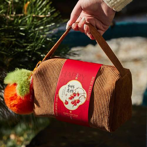 2026新年灯芯绒礼品袋手提包马年春节福袋牛轧糖饼干雪花酥手提包