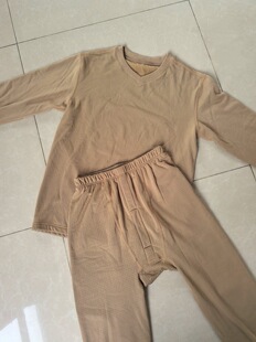 新款轻质保暖内衣土黄色男士加绒加厚单向导湿面料打底保暖内衣