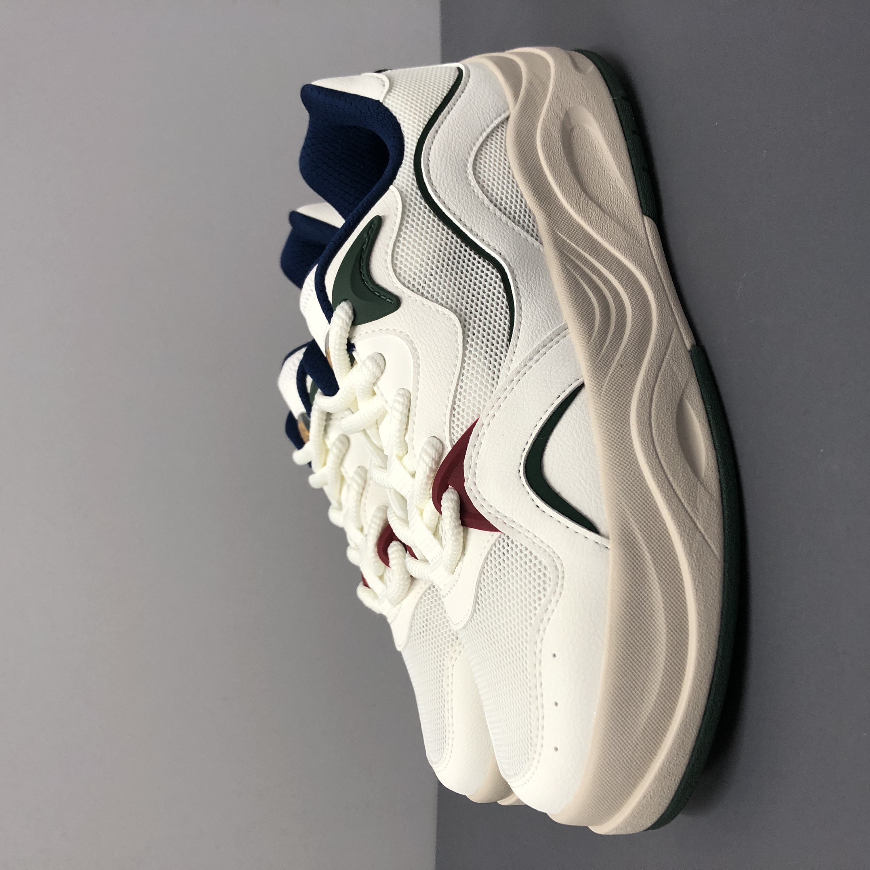 安踏春季新款厚底增高板鞋