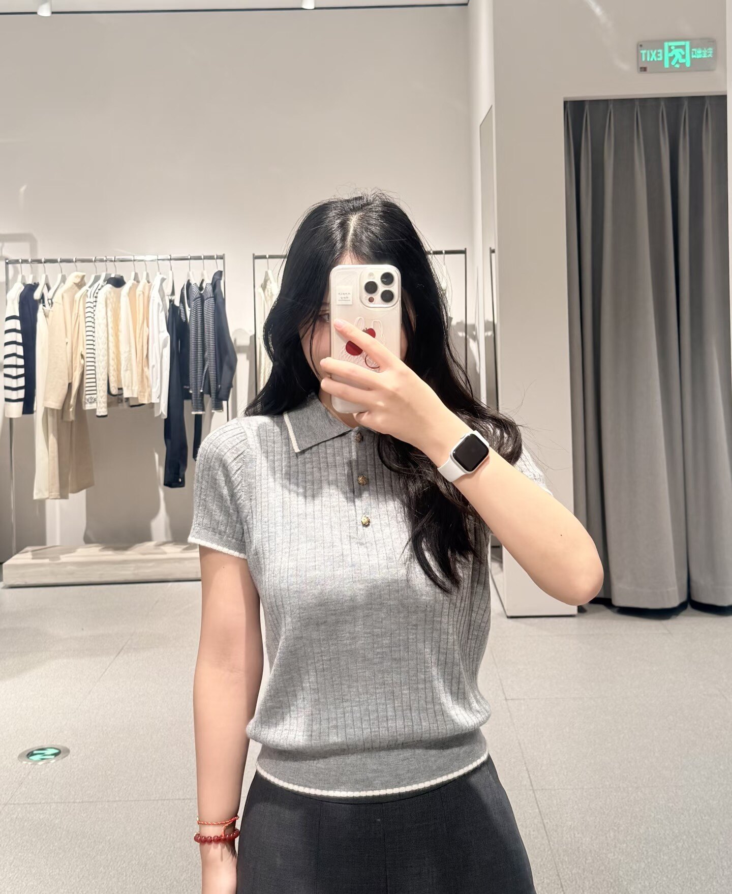 2026新款早春款名媛时尚百搭翻领短袖针织上衣女