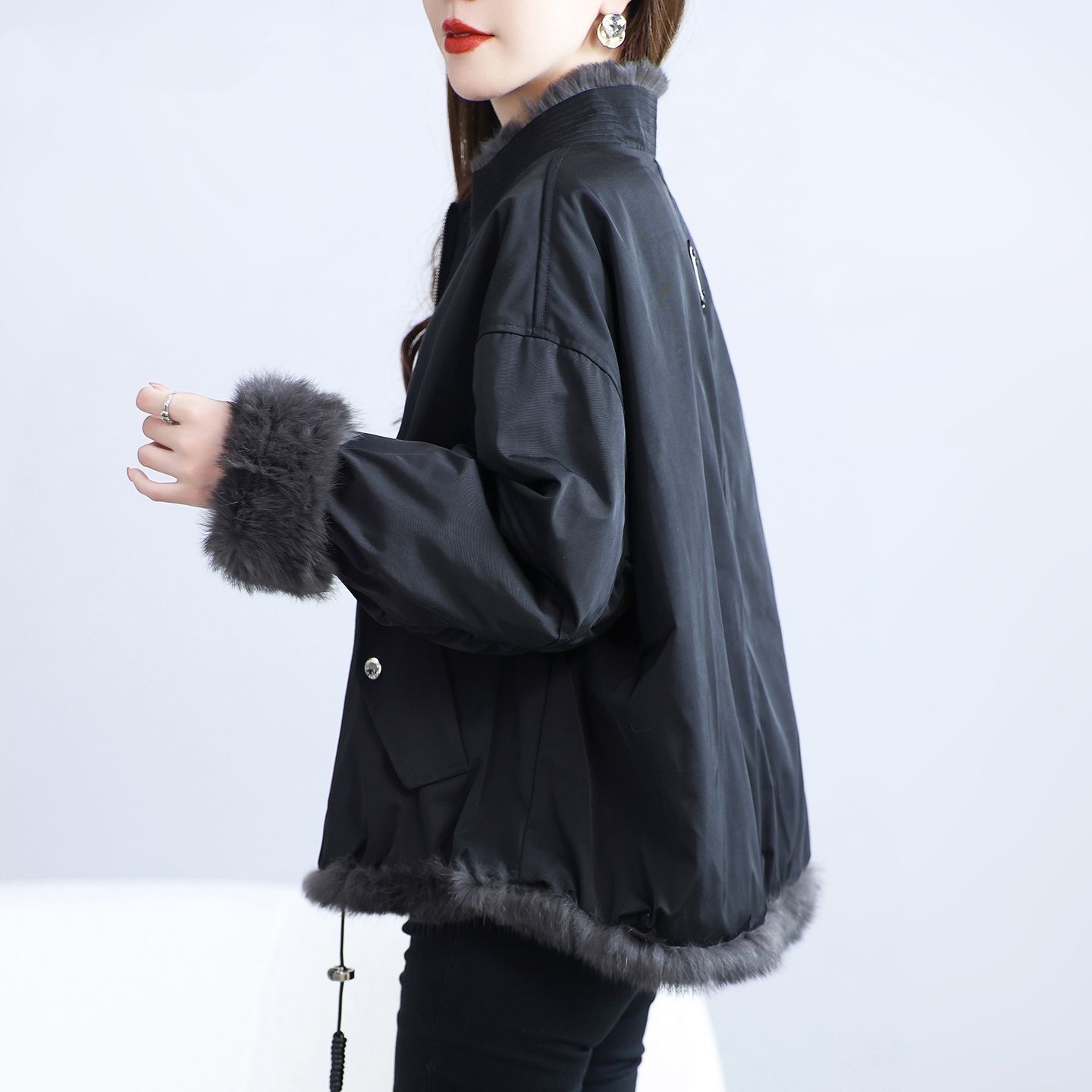 仿獭兔毛皮草大衣女2025冬新款宽松保暖时尚两面穿一体派克服外套