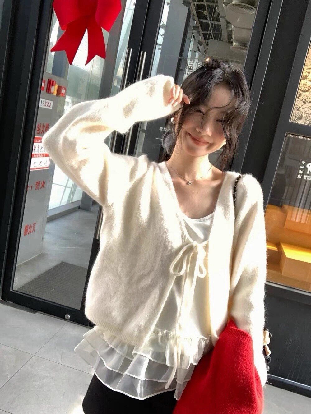 韩国东大门chic温柔风软糯秋冬设计感小众毛衣女宽松针织开衫上衣