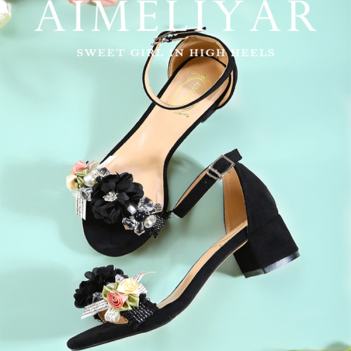 复古优雅风黑色绒面粗高跟女鞋