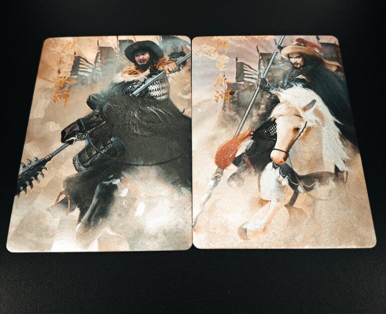 水浒传特藏卡霹雳火秦明豹子头林冲粗闪工艺卡,一套2张.