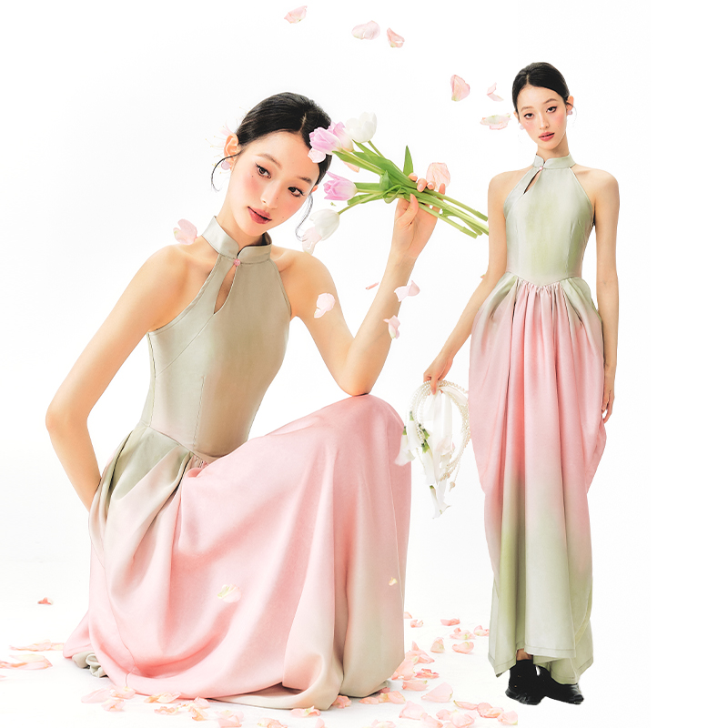 杨二大梦原创粉绿渐变郁金香花苞挂脖连衣裙2025初夏穿搭无袖裙子