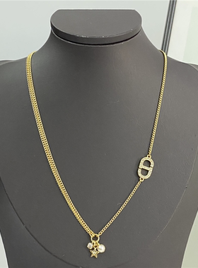 D l o r o l D家高端新款五角星珍珠吊坠项链精致高级感CD锁骨链