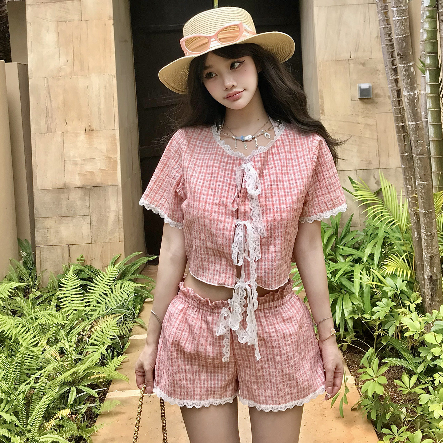 小香风粉色格纹遮肚显瘦比基尼