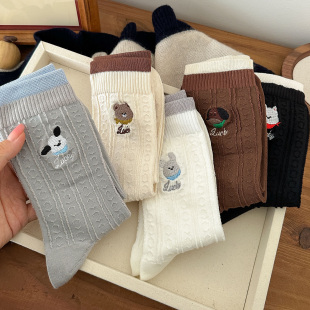 女士中筒袜 会起球 薄款 春季 日系可爱卡通刺绣动物小狗棉袜 袜子