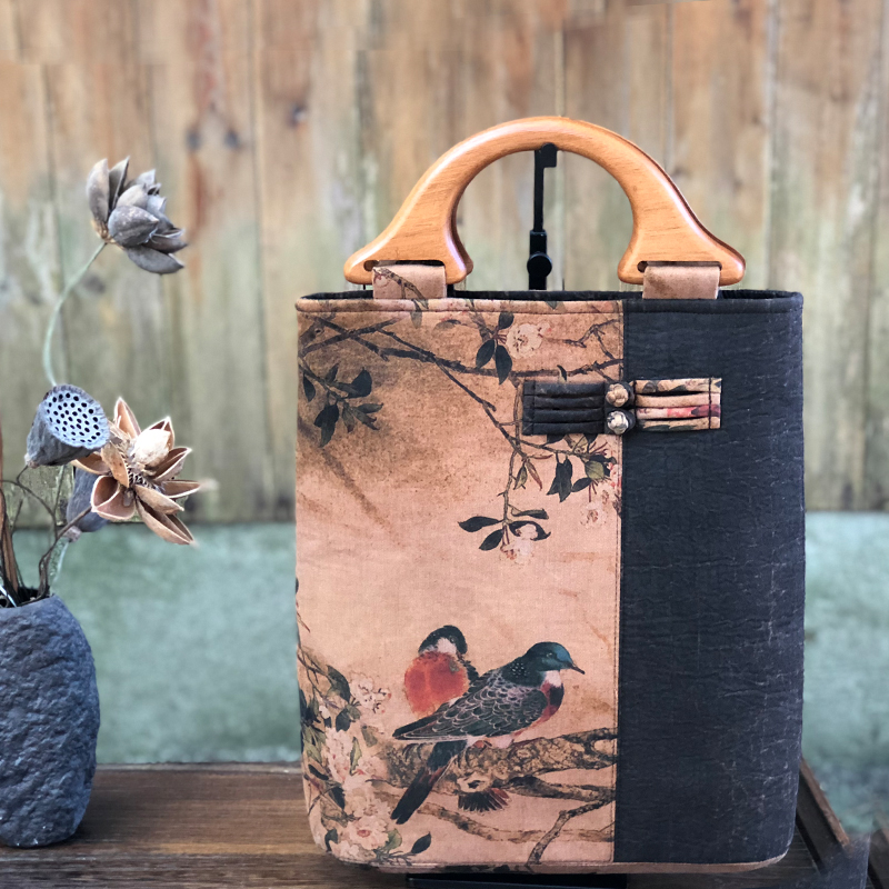 中国风复古手挽袋中年女盘扣木柄