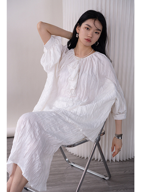 CHIC YAC/气质褶皱套装V领中袖罩衫 松紧腰一步半身裙 白色黑色