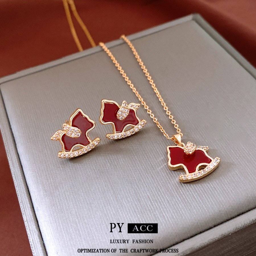 18K真金电镀银针小马耳环项链本命年红色毛衣链复古百搭首饰套装,饰品/流行首饰/时尚饰品新,组合套装,淘宝优惠券,粉丝福利购,淘宝优惠卷