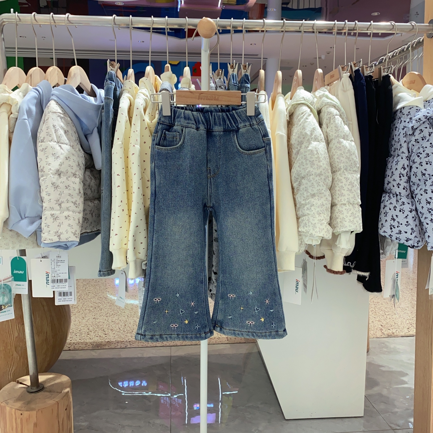 2025冬季imau奕玛童装女小童儿童加绒加厚刺绣牛仔裤子58SF350100