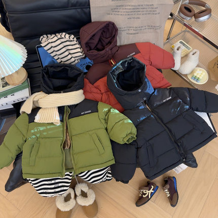 甜甜圈虹虹Tia-1833新款黑金连帽儿童棉服