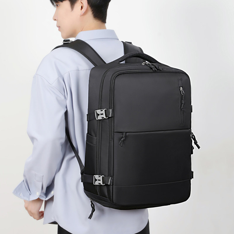 商务风双肩背包男大容量多功能通勤出差旅行包黑色电脑包独立鞋仓