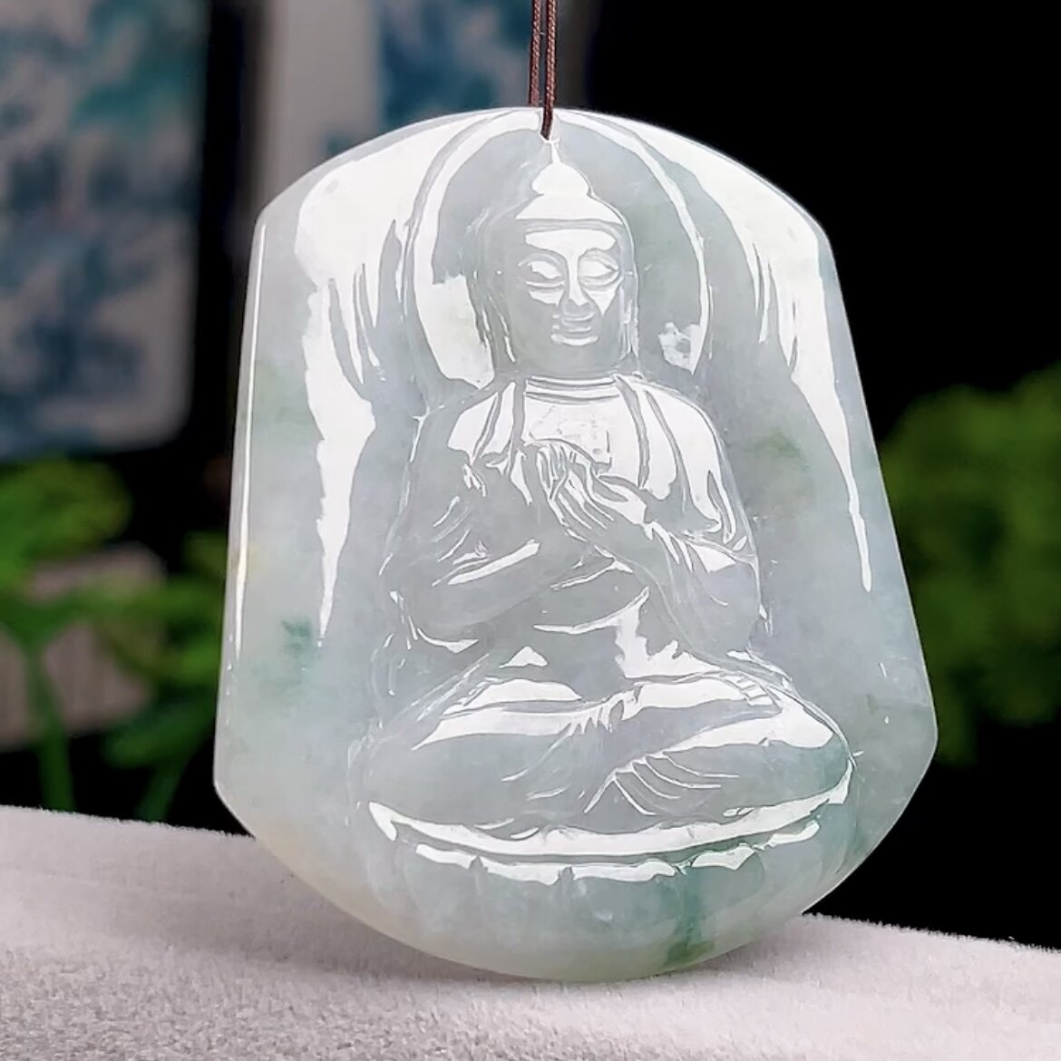 缅甸料翡翠天然A货玉石冰飘花大日如来佛玉坠 生肖羊猴守护神吊坠