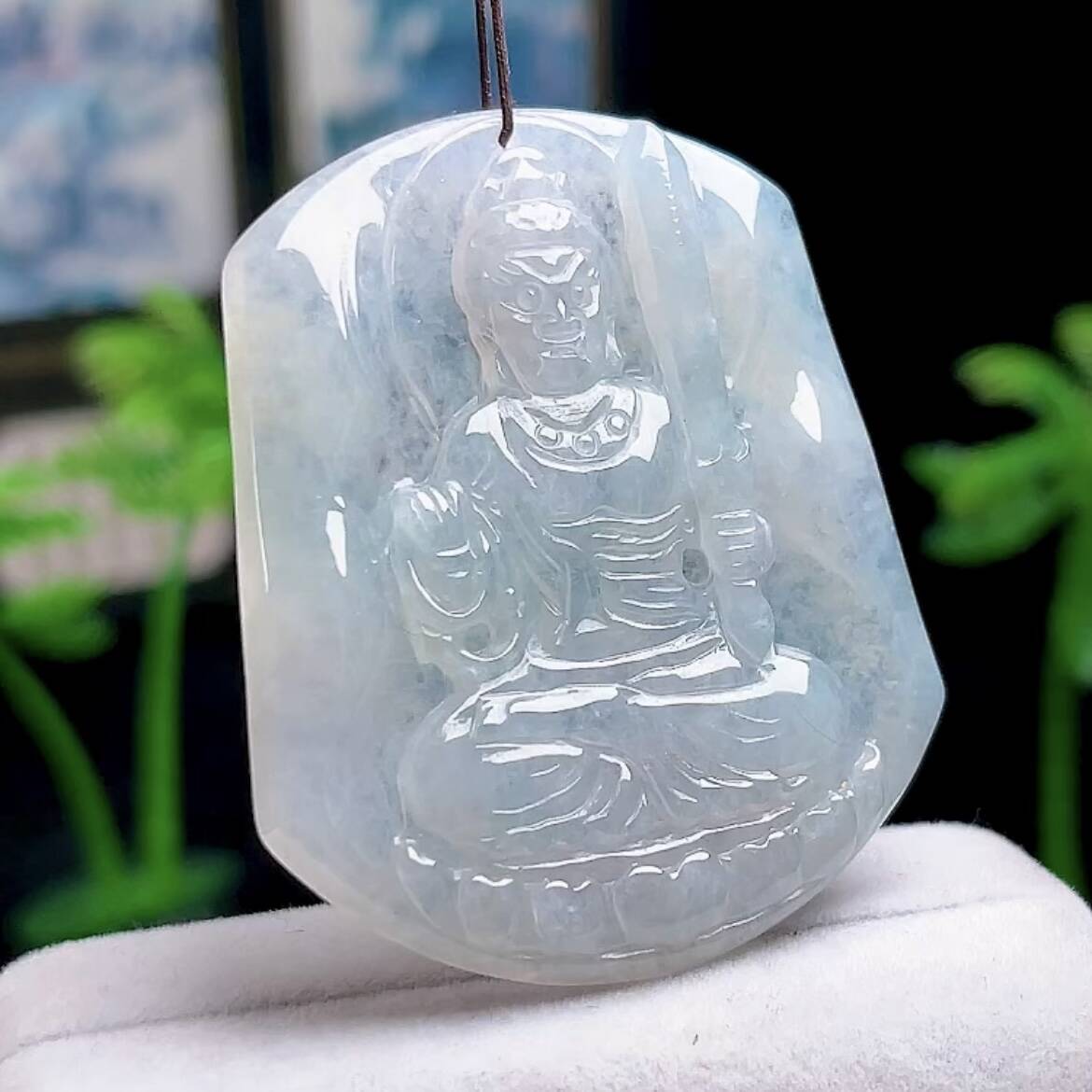 缅甸料翡翠天然A货玉石冰润不动明王菩萨吊坠 生肖鸡守护佛玉坠