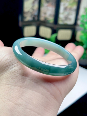 52mm保真天然A货玉石正圈手镯