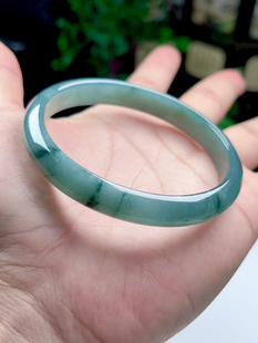 59MM冰蓝水正圈手镯大圈口天然A货玉石玉镯子翡翠飘花平安镯 福镯