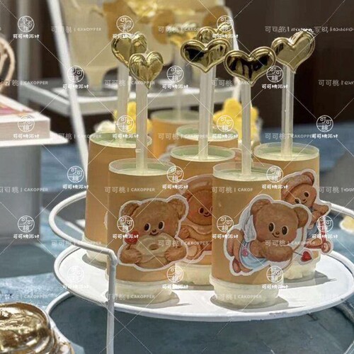 ins风黄油小熊主题满月宴甜品台